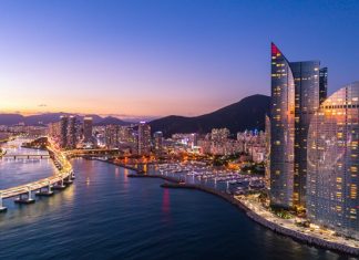 Vi vu 10 địa điểm tham quan đặc sắc tại Busan khi du lịch Hàn Quốc Vi vu 10 địa điểm tham quan đặc sắc tại Busan khi du lịch Hàn Quốc